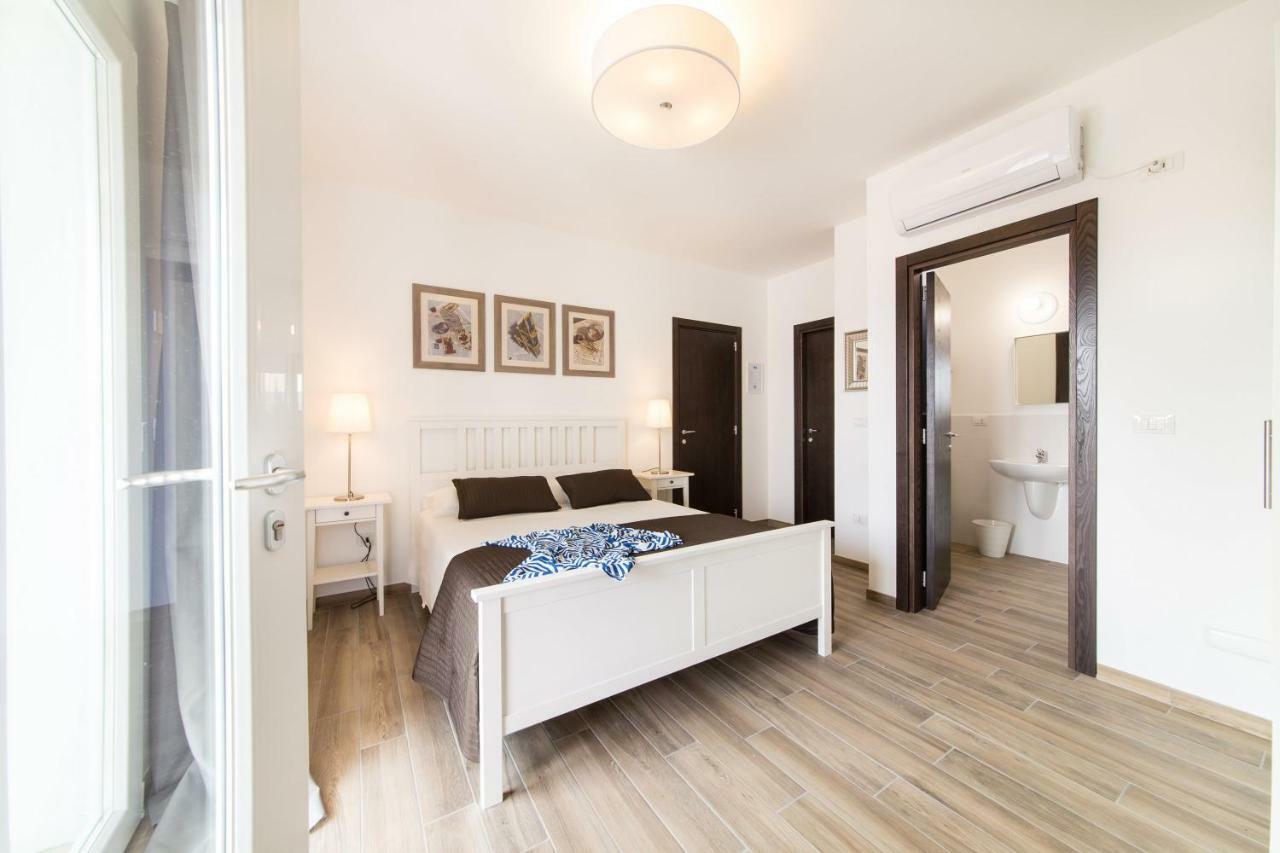 Salentoineout Bed and Breakfast Marina di Mancaversa Exteriör bild